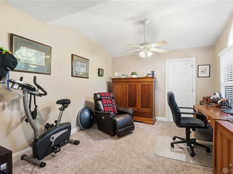 9887 Arn Drive, Washington Township, OH 45458 Photo 38