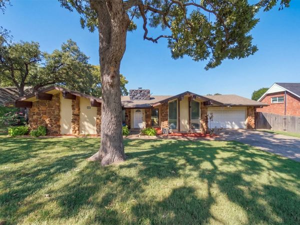 3105 E 78th Place , Tulsa, OK 74136