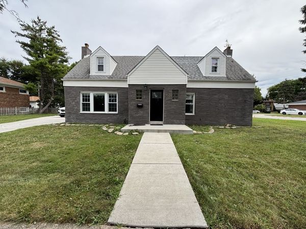 7001 N Cicero Avenue , Lincolnwood, IL 60712