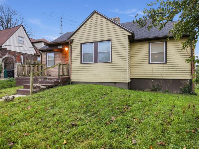 1105 Regent Avenue, Cincinnati, OH 45237 Photo 3