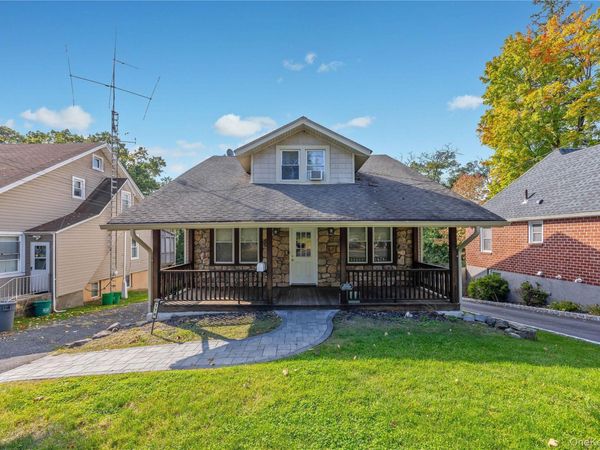 77 N Main Street, Pearl River, NY 10965
