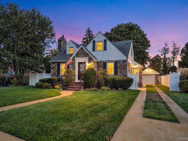 1843 Beech Street , Wantagh, NY 11793