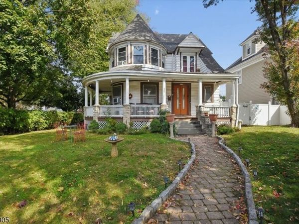 453 Park Ave, Orange, NJ 07050