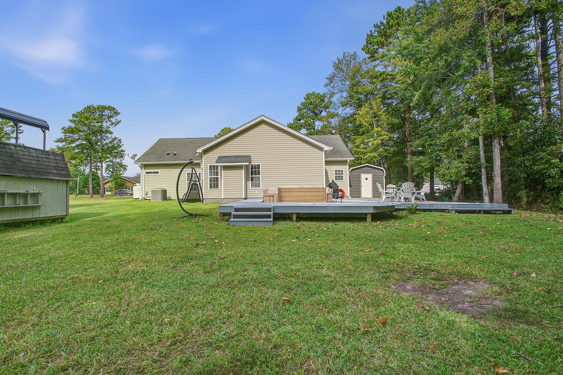 109 Resinwood Road Photo 34