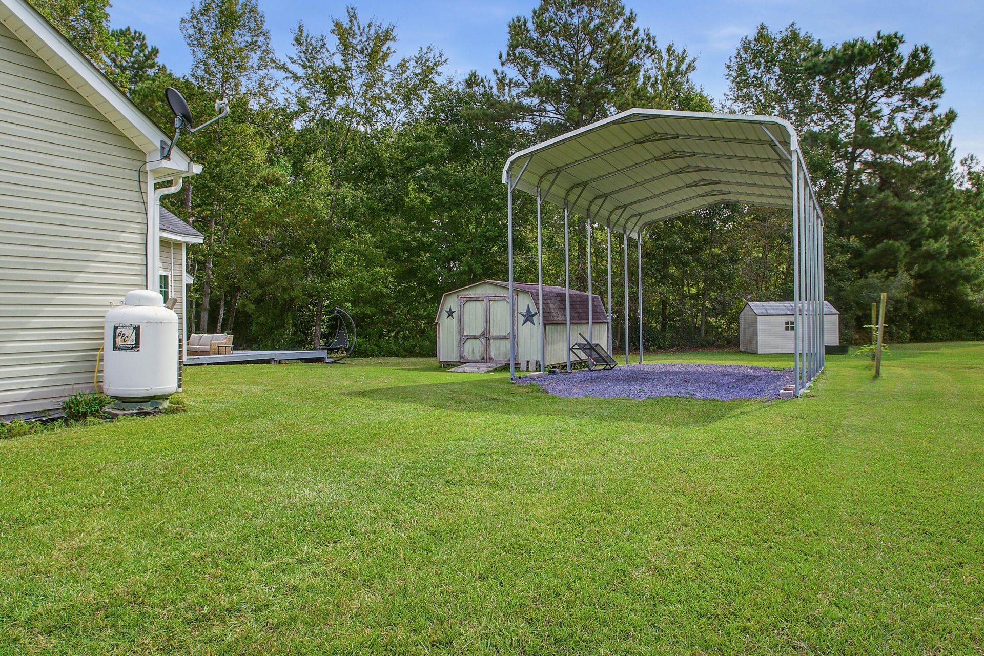 109 Resinwood Road Photo 37