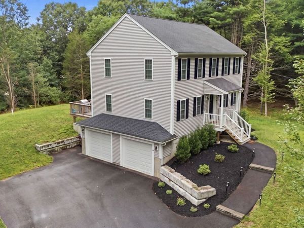 46 Clay St, Middleboro, MA 02346