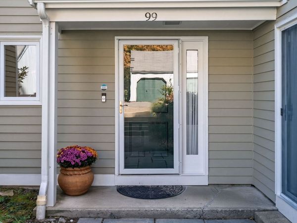 99 Fifer Lane, Unit 99, Lexington, MA 02420