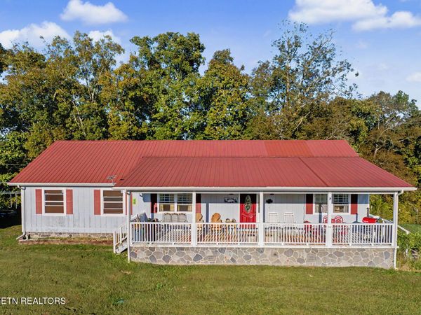 875 Palmer Hollow Rd, Bybee, TN 37713