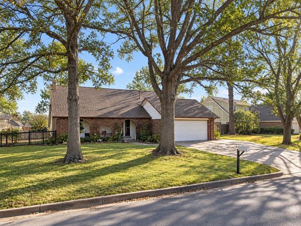 2601 W Fort Worth Street , Broken Arrow, OK 74012