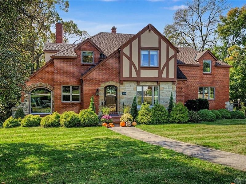860 Greenhouse Drive, Kettering, OH 45419 Photo 3