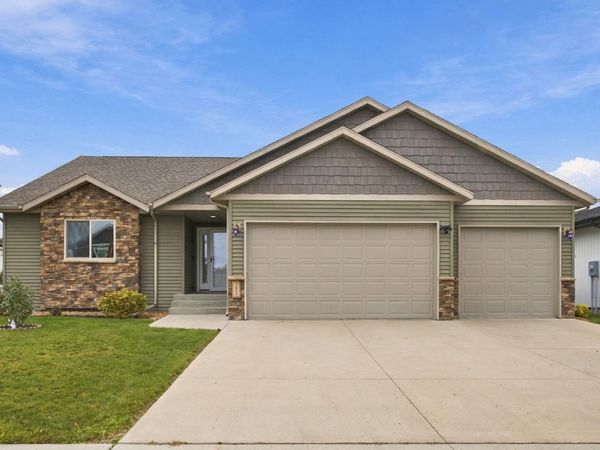 3017 2nd Street E, West Fargo, ND 58078