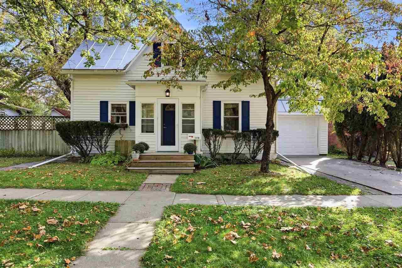 1119 Fairchild St, Iowa City, IA 52245 Main Photo
