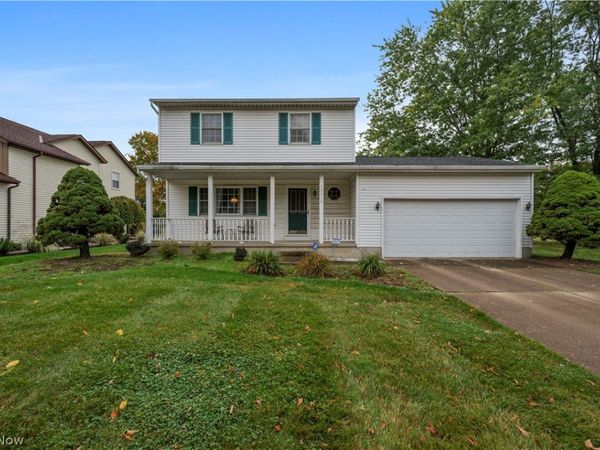 39310 King Edward Court , Willoughby, OH 44094
