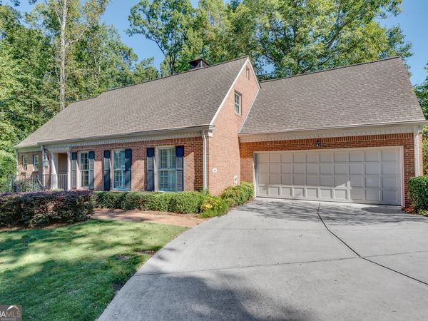 1882 Bedfordshire Court, Decatur, GA 30033