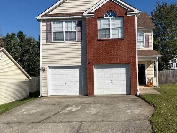 5842 Waggoner, Rex, GA 30273
