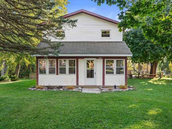 1934 Fremont St, East Troy, WI 53120