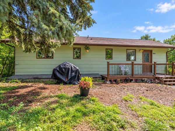 N1492 Clover Rd, Bloomfield, WI 53147