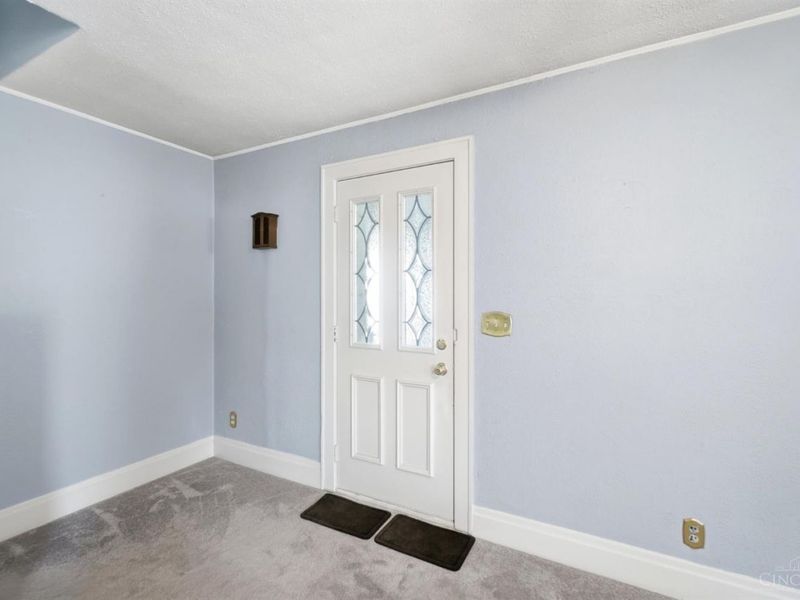 1037 Hooven Avenue, Hamilton, OH 45015 Photo 8