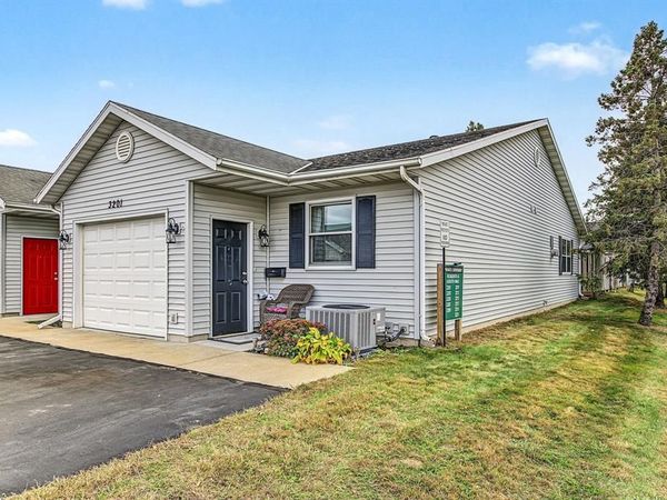 3201 Craig Road, Eau Claire, WI 54701