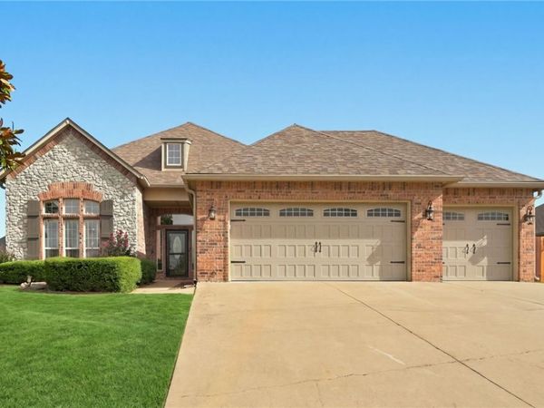 1510 Holmes Court, Pea Ridge, AR 72751