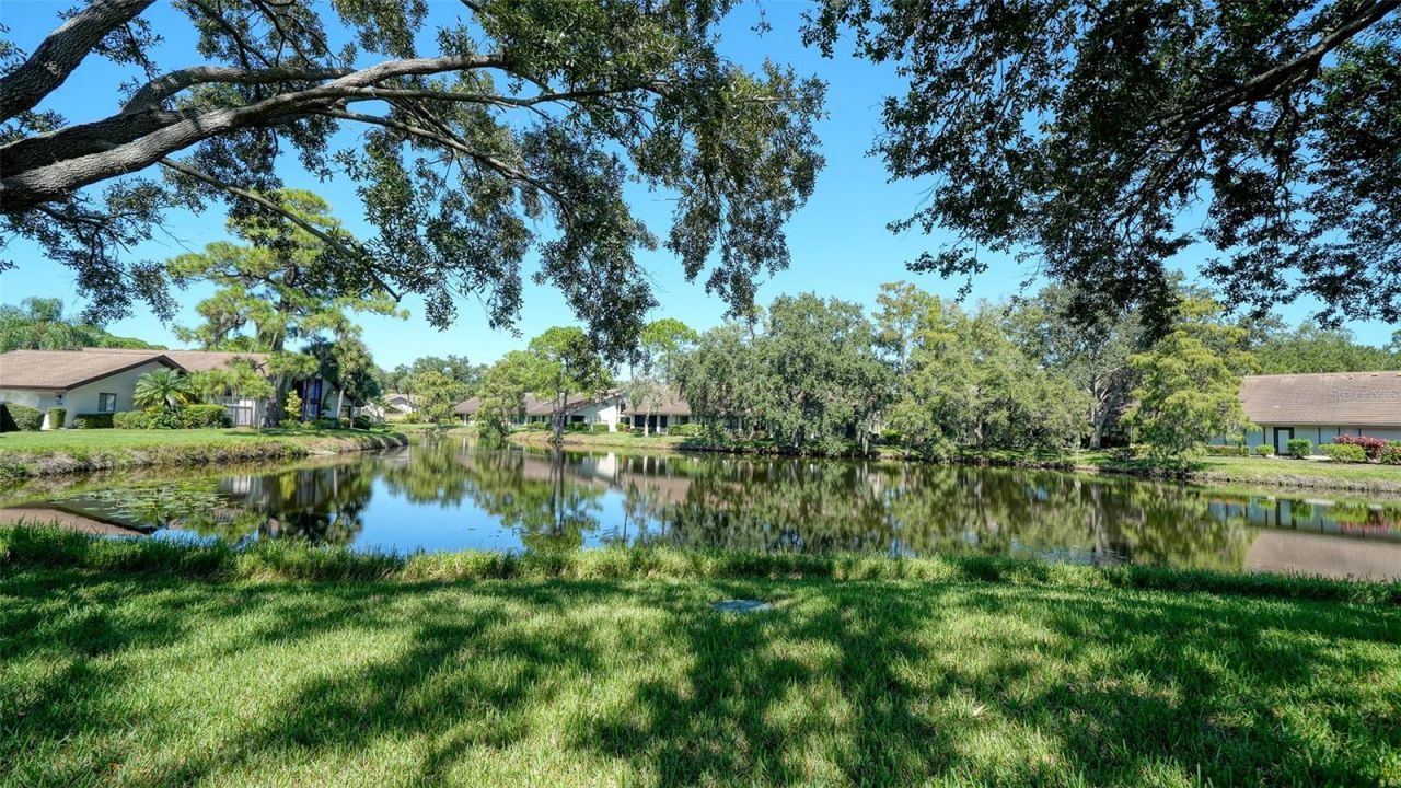 3182 Windrush Bourne , Unit 29, Sarasota, FL 34235 Photo