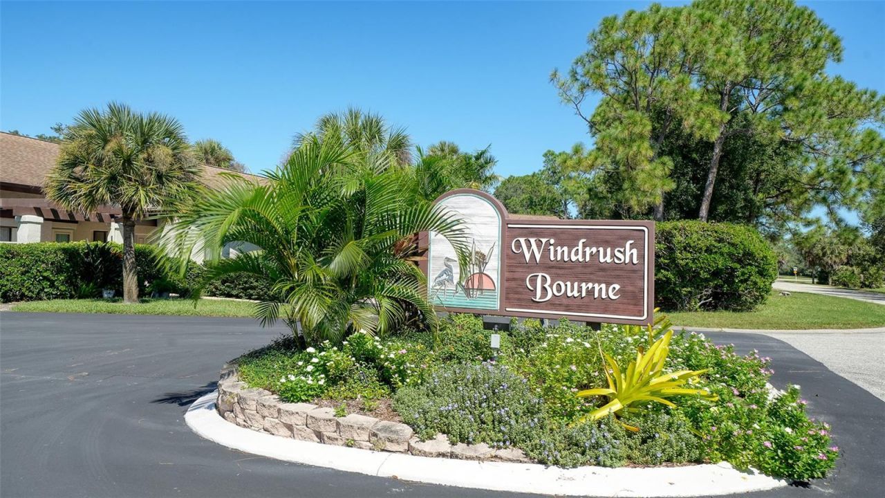 3182 Windrush Bourne , Unit 29, Sarasota, FL 34235 Photo