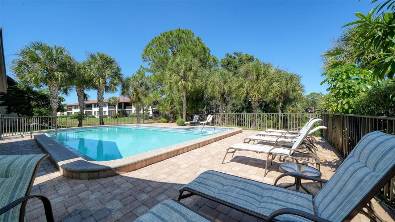 3182 Windrush Bourne , Unit 29, Sarasota, FL 34235 Photo