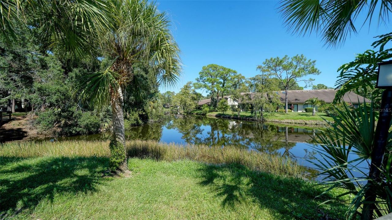 3182 Windrush Bourne , Unit 29, Sarasota, FL 34235 Photo
