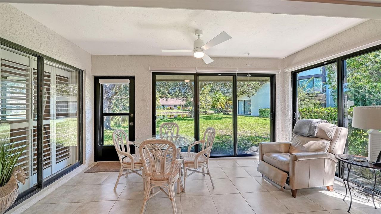 3182 Windrush Bourne , Unit 29, Sarasota, FL 34235 Photo