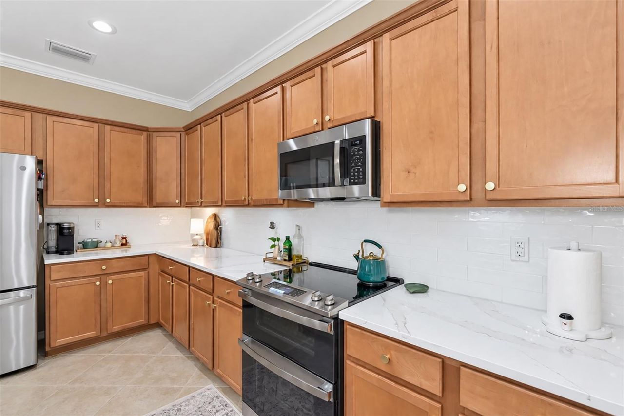 7027 Quiet Creek Drive, Bradenton, FL 34212 Photo