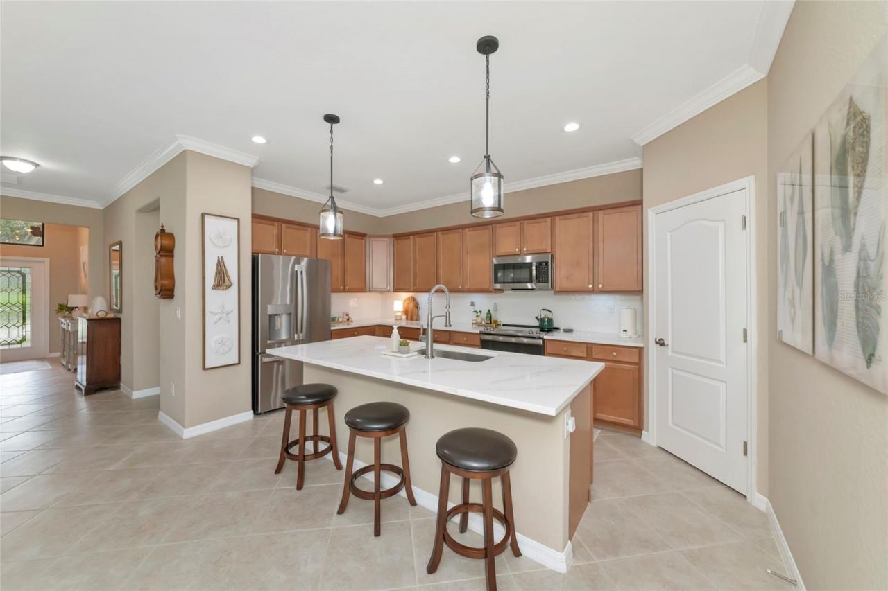 7027 Quiet Creek Drive, Bradenton, FL 34212 Photo