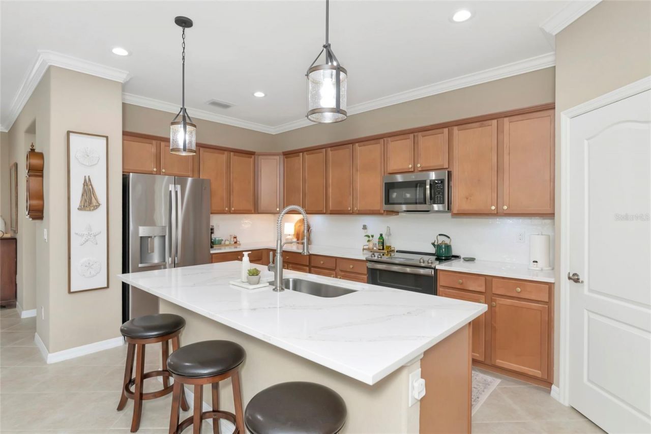 7027 Quiet Creek Drive, Bradenton, FL 34212 Photo