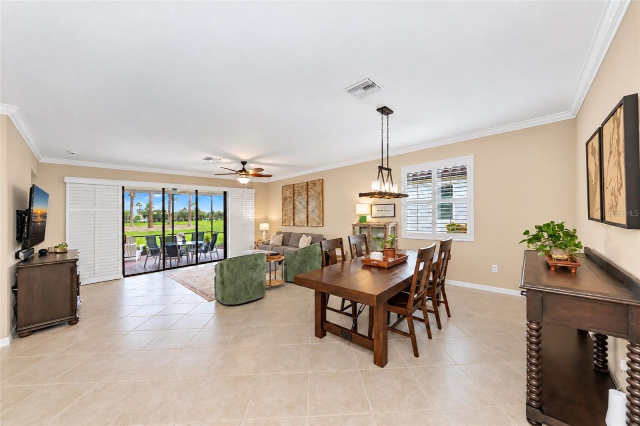 7027 Quiet Creek Drive, Bradenton, FL 34212 Photo
