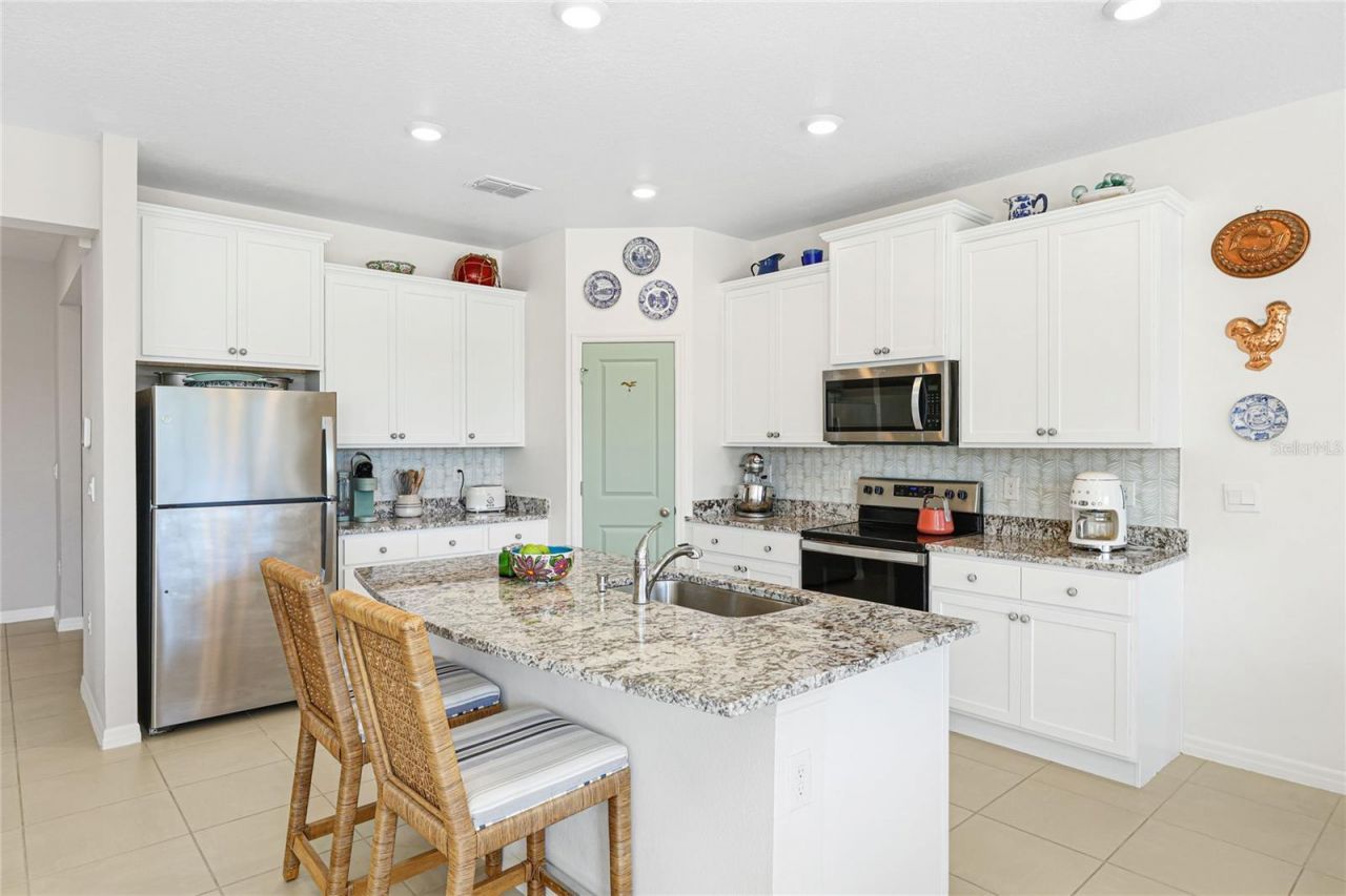 2214 Marsh Harbour Loop, Bradenton, FL 34208 Photo