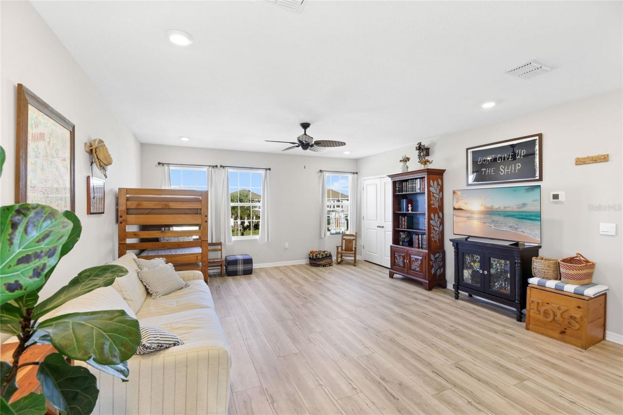2214 Marsh Harbour Loop, Bradenton, FL 34208 Photo
