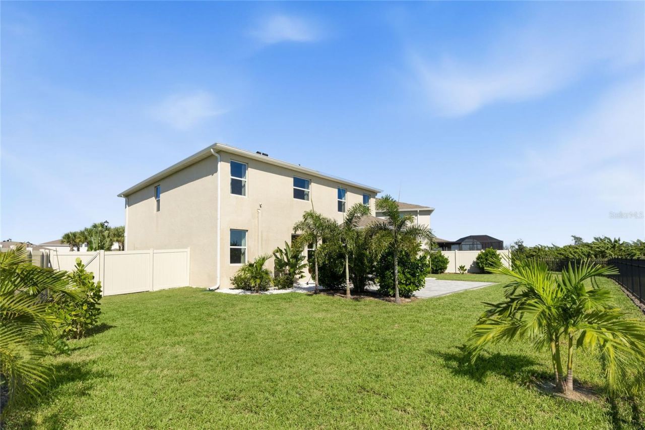 2214 Marsh Harbour Loop, Bradenton, FL 34208 Photo
