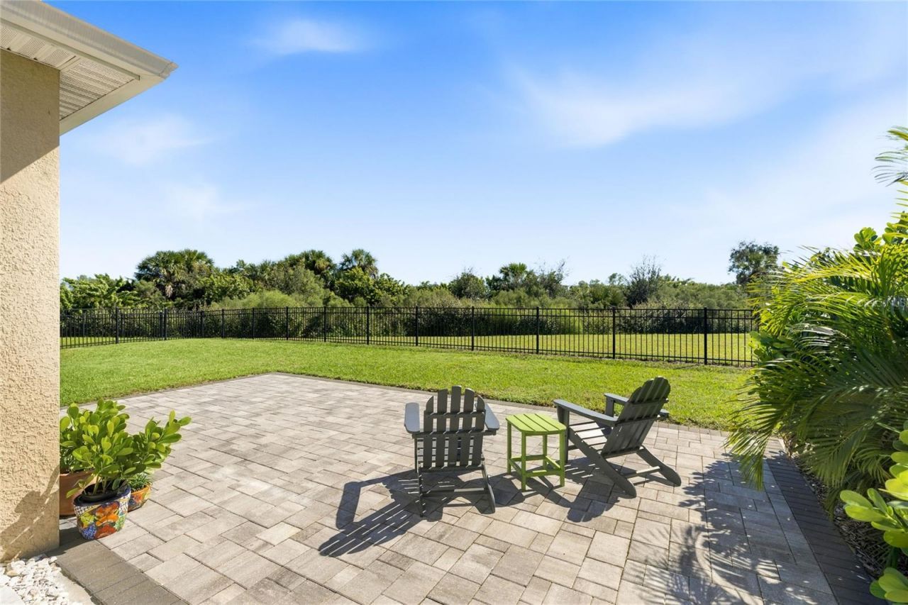 2214 Marsh Harbour Loop, Bradenton, FL 34208 Photo