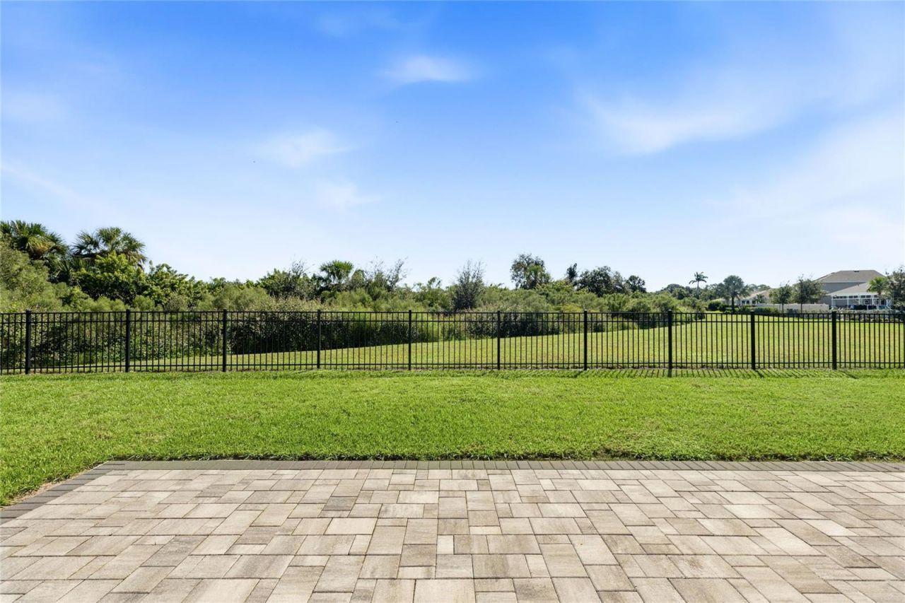 2214 Marsh Harbour Loop, Bradenton, FL 34208 Photo
