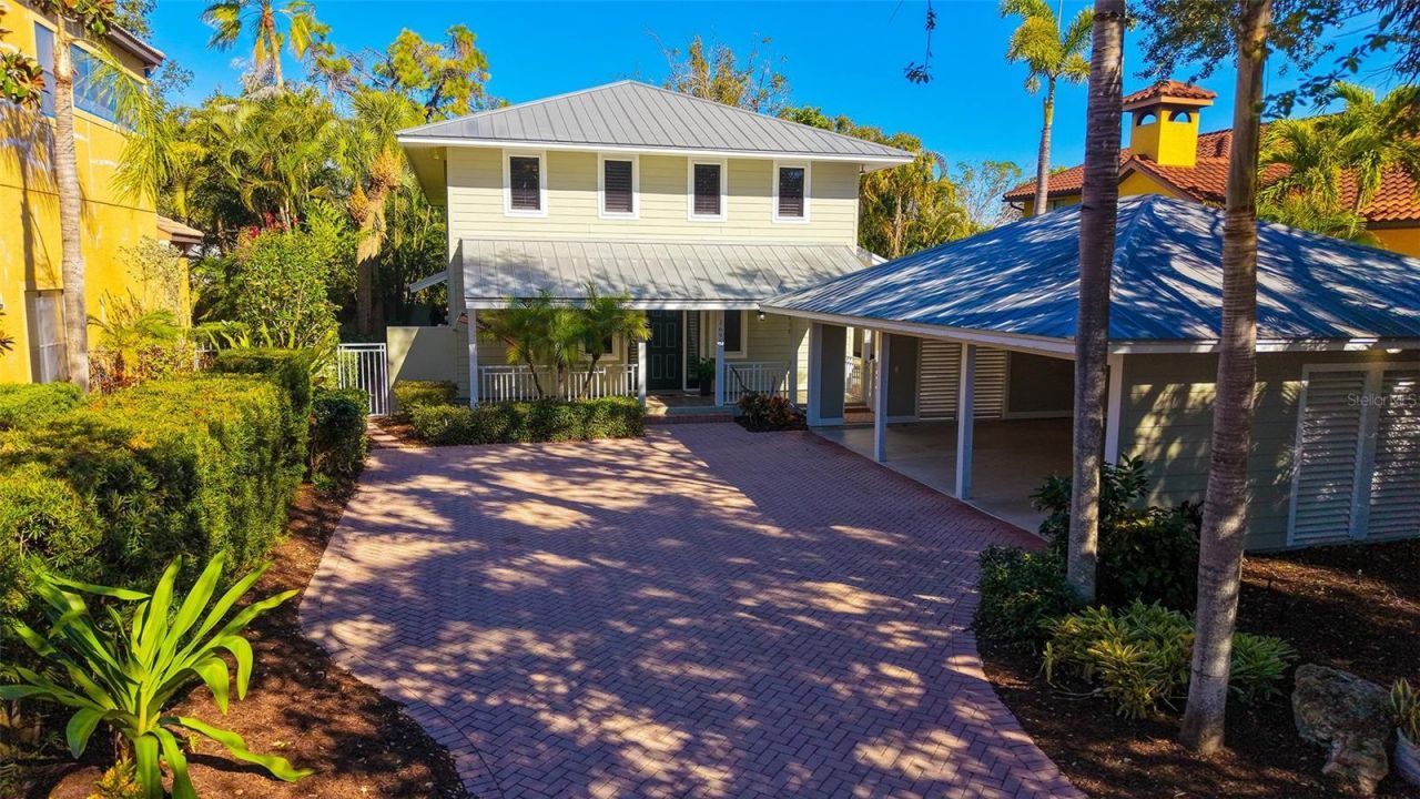 1695 Hyde Park Street, Sarasota, FL 34239 Photo