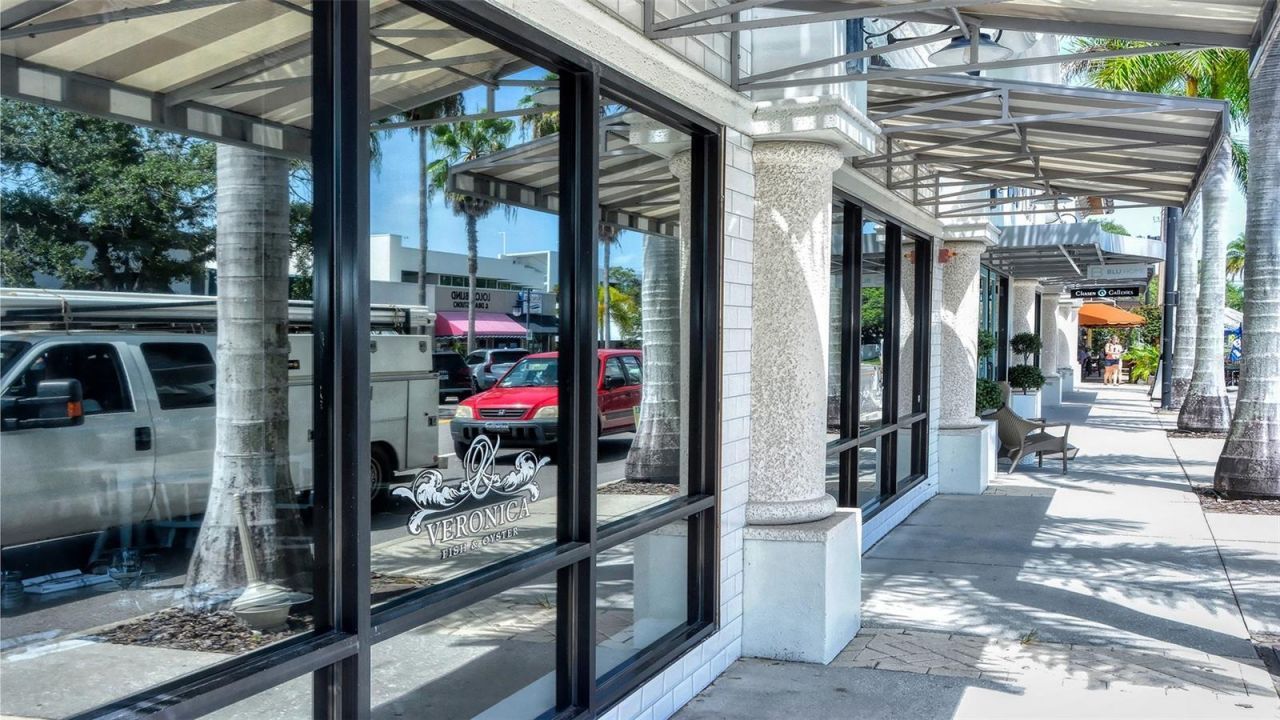 1695 Hyde Park Street, Sarasota, FL 34239 Photo