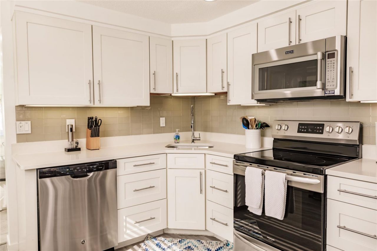 4418 100th Street W, Bradenton, FL 34210 Photo