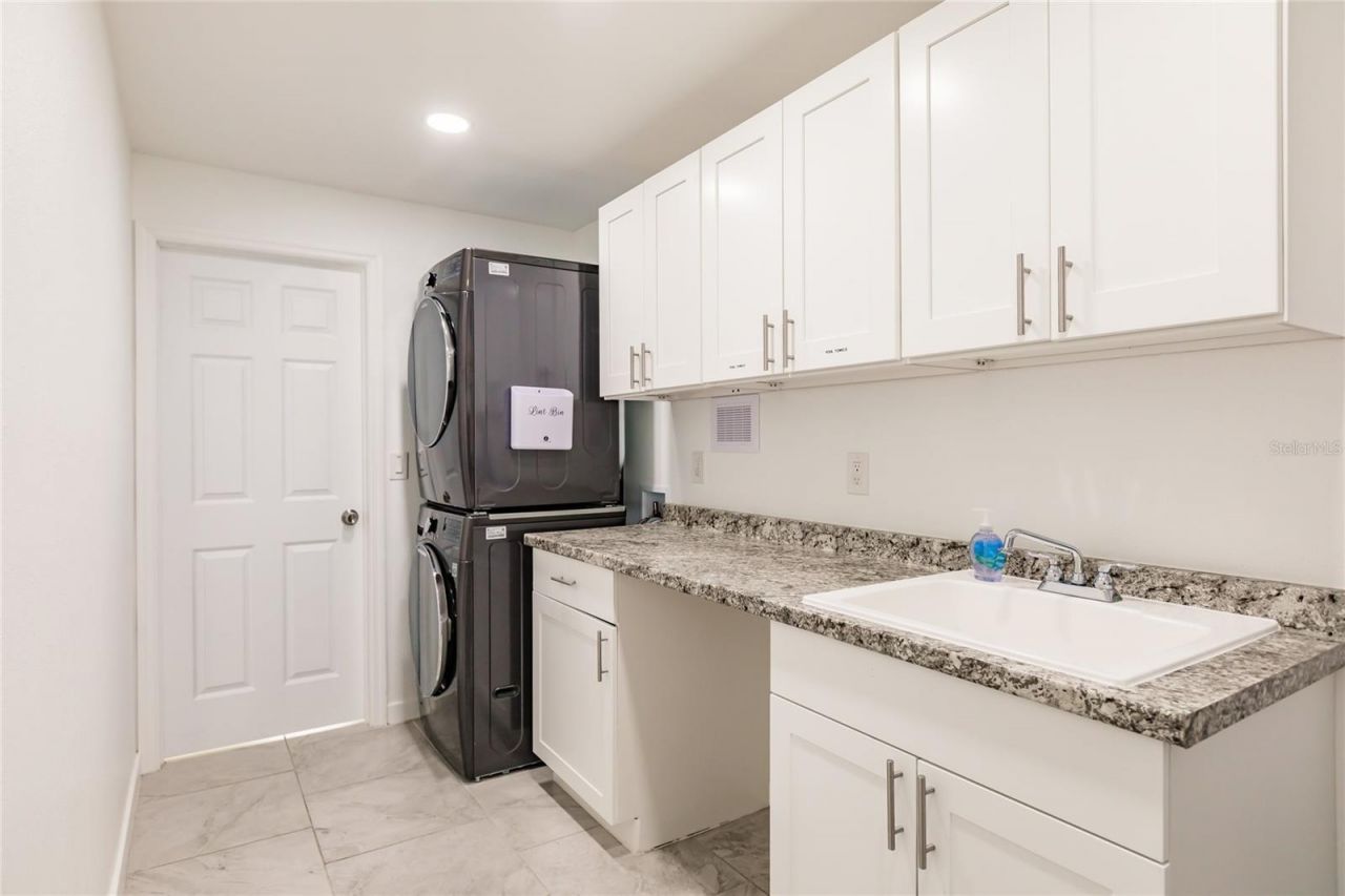 4418 100th Street W, Bradenton, FL 34210 Photo