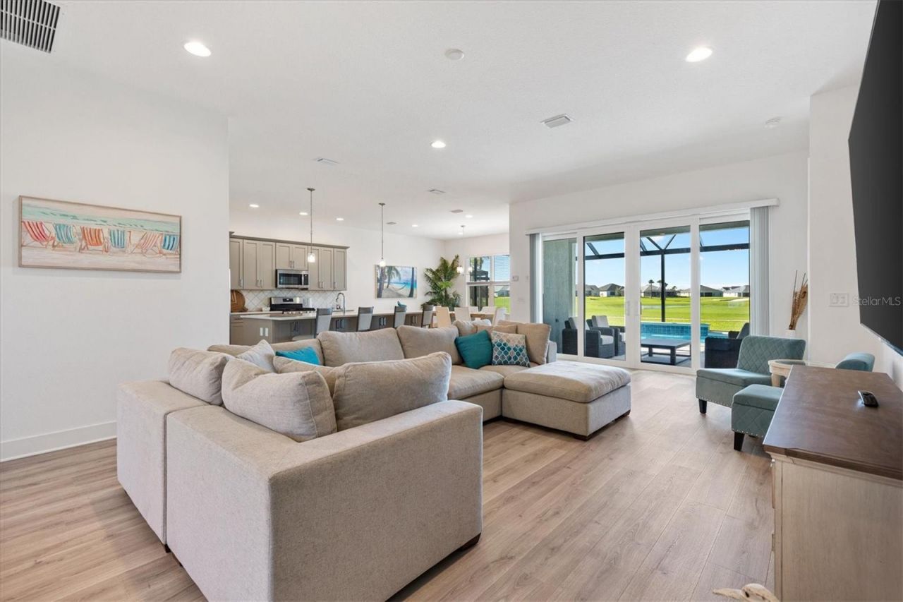 6356 Edenfield Run, The Villages, FL 34762 Photo