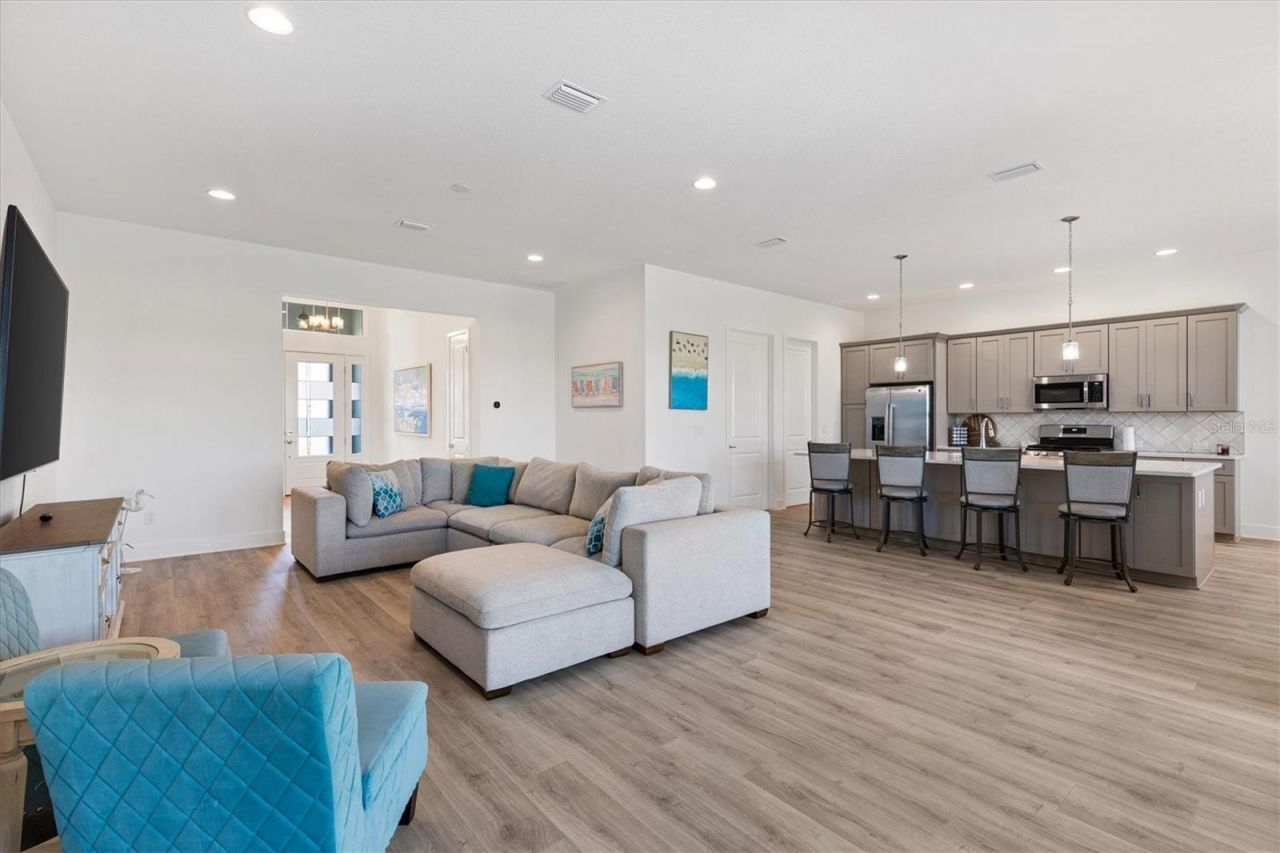 6356 Edenfield Run, The Villages, FL 34762 Photo