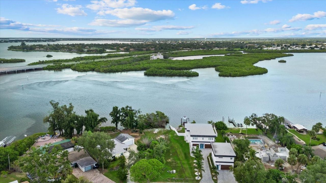 707 Tropical Drive, Bradenton, FL 34208 Photo