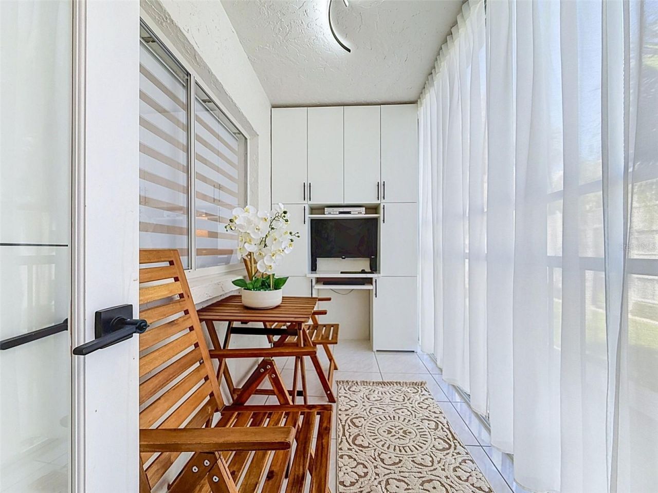 1520 Glen Oaks Drive E, Unit 244, Sarasota, FL 34232 Photo