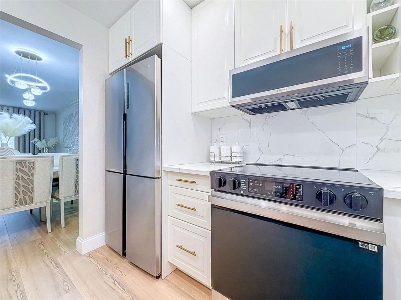 1520 Glen Oaks Drive E, Unit 244, Sarasota, FL 34232 Photo