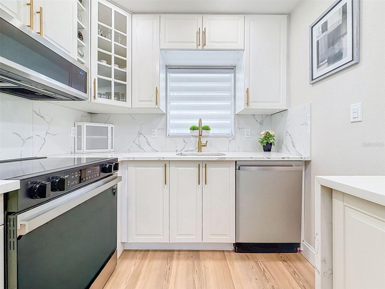 1520 Glen Oaks Drive E, Unit 244, Sarasota, FL 34232 Photo
