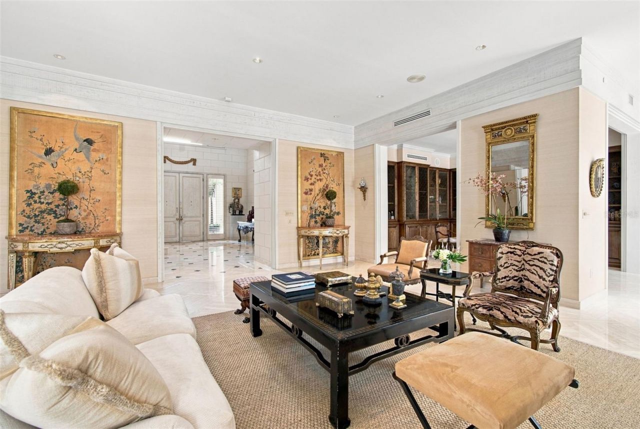 924 S Golf View Street, Tampa, FL 33629 Photo