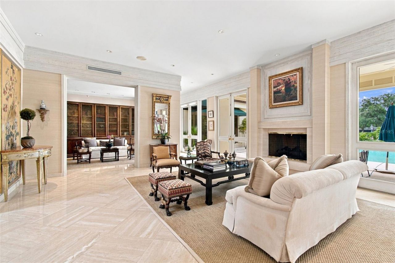 924 S Golf View Street, Tampa, FL 33629 Photo